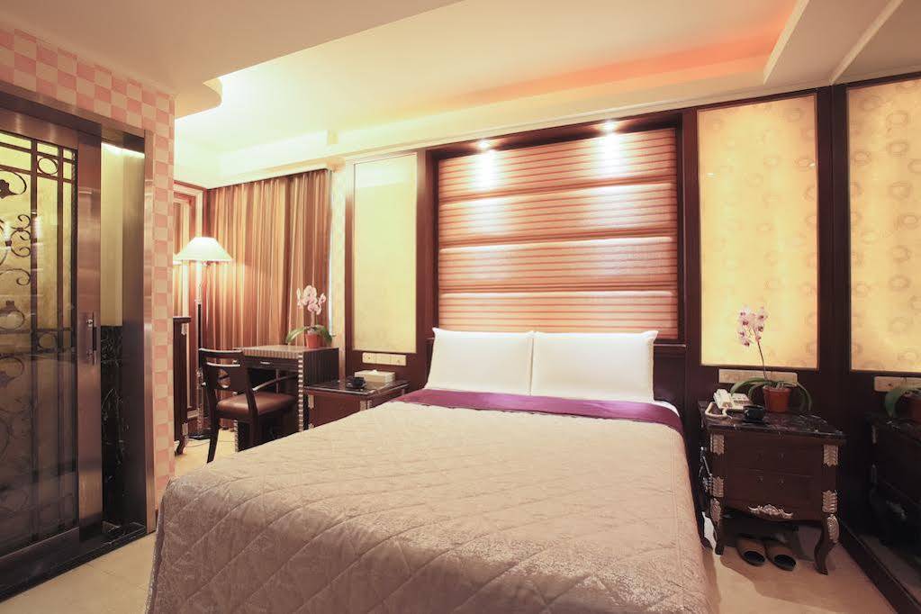Best Love Boutique Hotel Taipei Luaran gambar