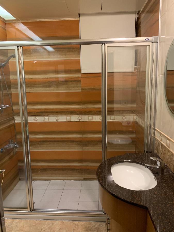 Best Love Boutique Hotel Taipei Luaran gambar