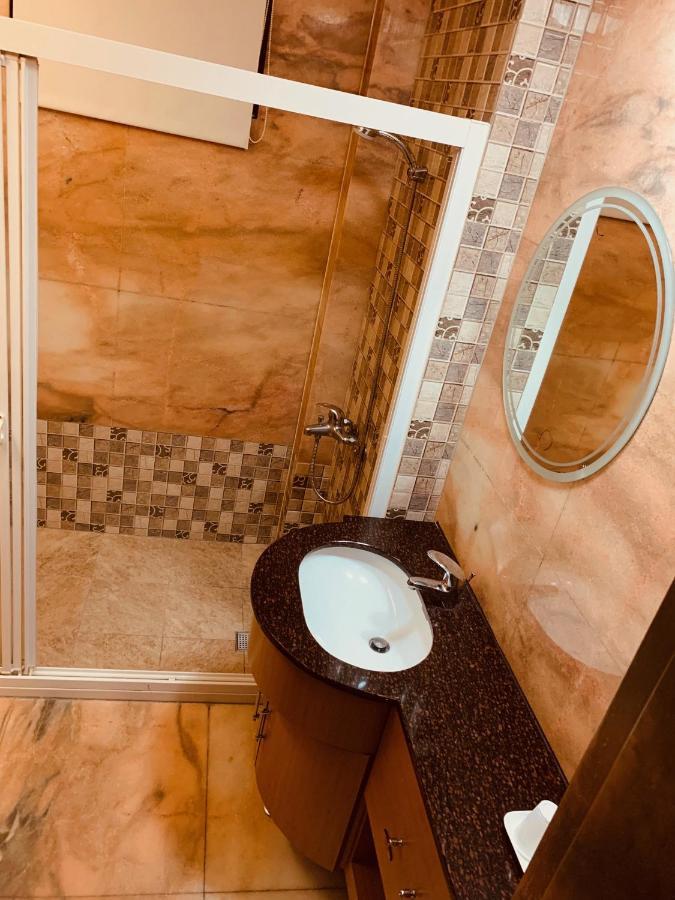 Best Love Boutique Hotel Taipei Luaran gambar